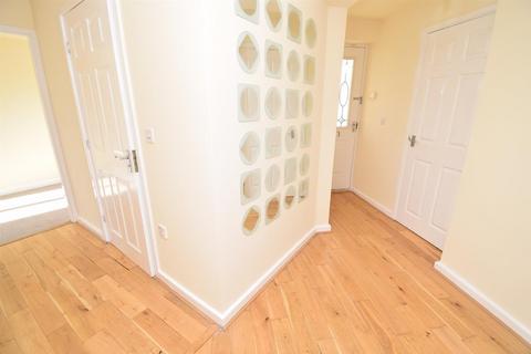 2 bedroom ground floor flat for sale, Lapwing View, Horbury WF4