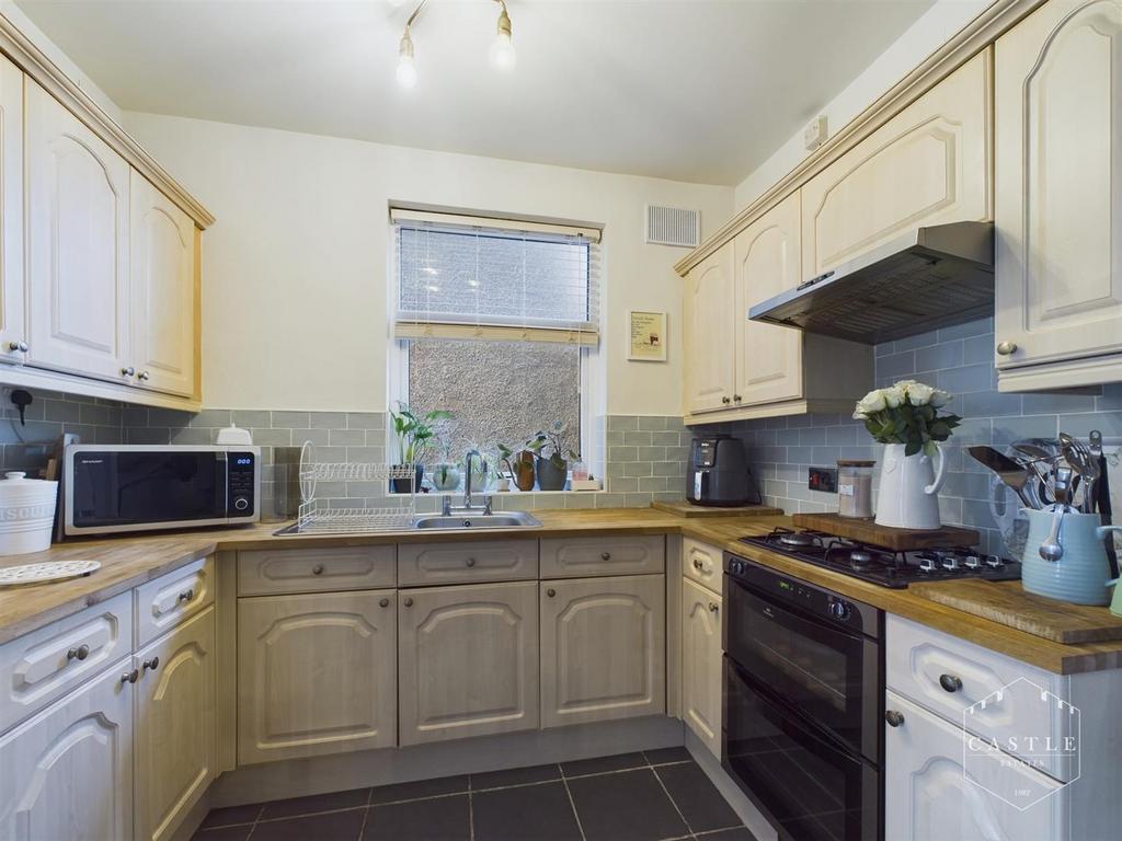 Open plan dining kitchen