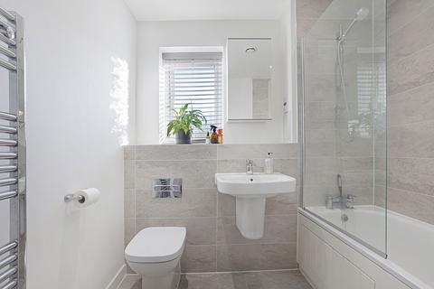 4 Gamma Court, Hoo, Rochester, ME3 9UL