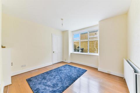 4 bedroom house to rent, Harewood Road, Colliers Wood SW19