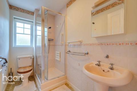 11 Clayshotts Drive, Witham, CM8 1XQ