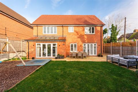 4 bedroom detached house for sale, Bowlers End, Hitchin, Hertfordshire, SG5