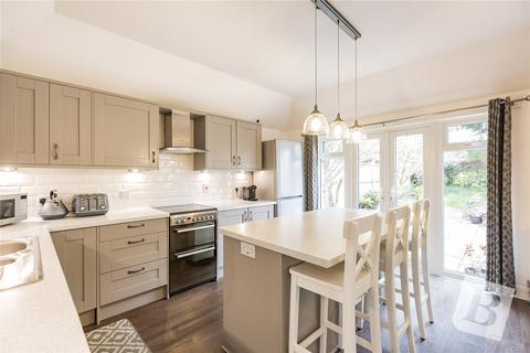 17 Allenby Drive, Hornchurch, RM11 3SA