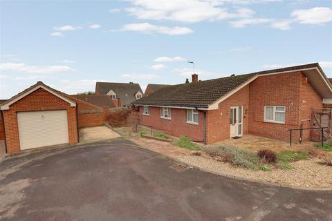 3 bedroom detached bungalow for sale, Walton Close, Upton St. Leonards, Gloucester