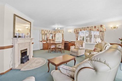 3 bedroom park home for sale, Deanland Wood Park, Golden Cross, Hailsham