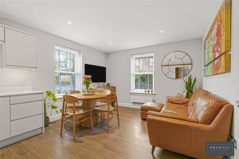 2 bedroom apartment for sale, Baker Street, Weybridge, Surrey, KT13