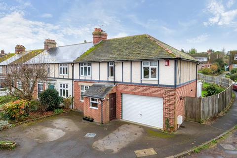 4 bedroom end of terrace house for sale, Park Crescent, Midhurst, GU29