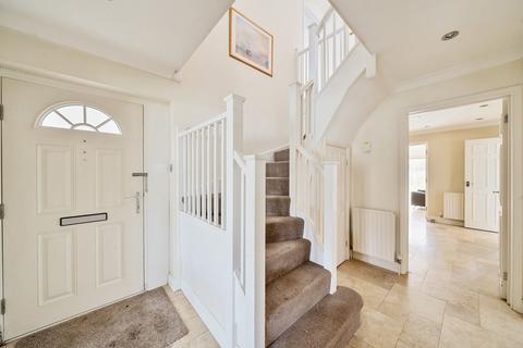 3 bedroom detached house for sale, Woodlands Drive, Sunbury-On-Thames, TW16