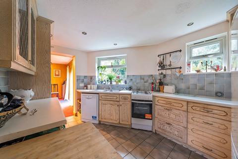 4 bedroom detached house for sale, Regents Close, Whyteleafe CR3