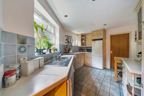 4 bedroom detached house for sale, Regents Close, Whyteleafe CR3