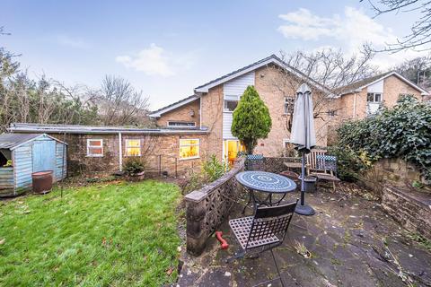 4 bedroom detached house for sale, Regents Close, Whyteleafe CR3