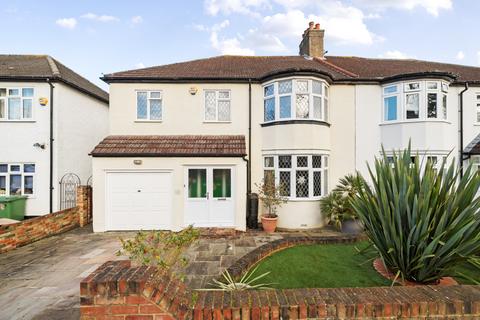 5 bedroom semi-detached house for sale, Avondale Road, Bromley