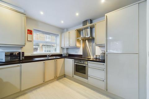 2 bedroom apartment for sale, Otterstye View, Southport PR8