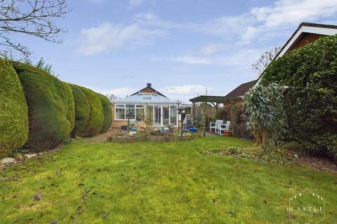 2 bedroom detached bungalow for sale, Ribblesdale Avenue, Hinckley