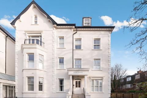 1 bedroom apartment for sale, Oak Hill Road, Surbiton KT6