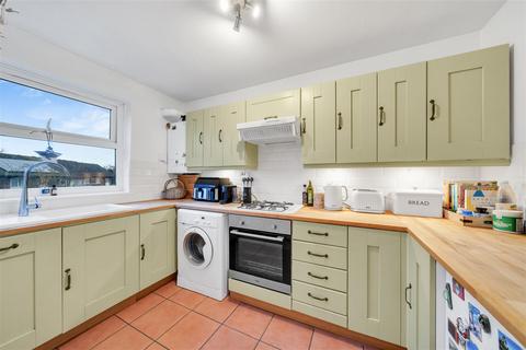 1 bedroom flat for sale, Lupton Close, London