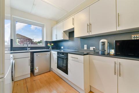 2 bedroom maisonette for sale, Berrylands Road, Surbiton KT5