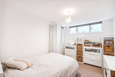 1 bedroom apartment for sale, Ramsden Road, SW12