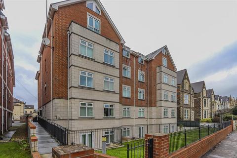 2 bedroom house for sale, Ashgrove Court, Cardiff CF24