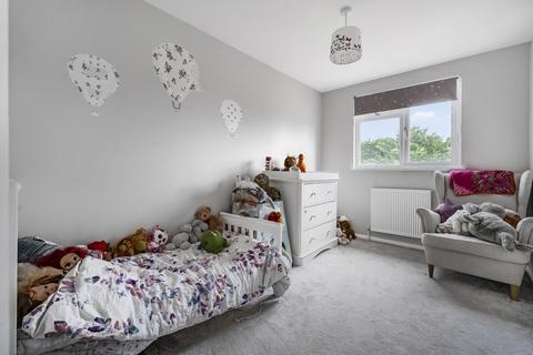 44 Sandy Ridge, Chislehurst, BR7 5DR