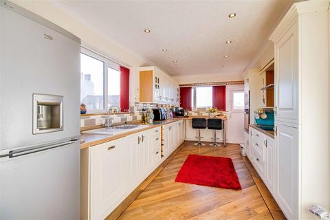 4 bedroom detached house for sale, Batley Road, Kirkhamgate WF2