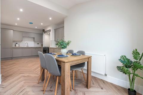57 Beech Avenue, Beeston, Nottingham, NG9 1QH