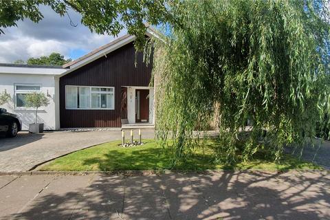2 Phoenix Drive, Keston, BR2 8HS