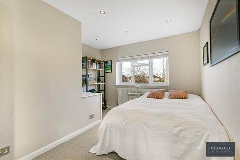 33 Down Street, West Molesey, KT8 2SY