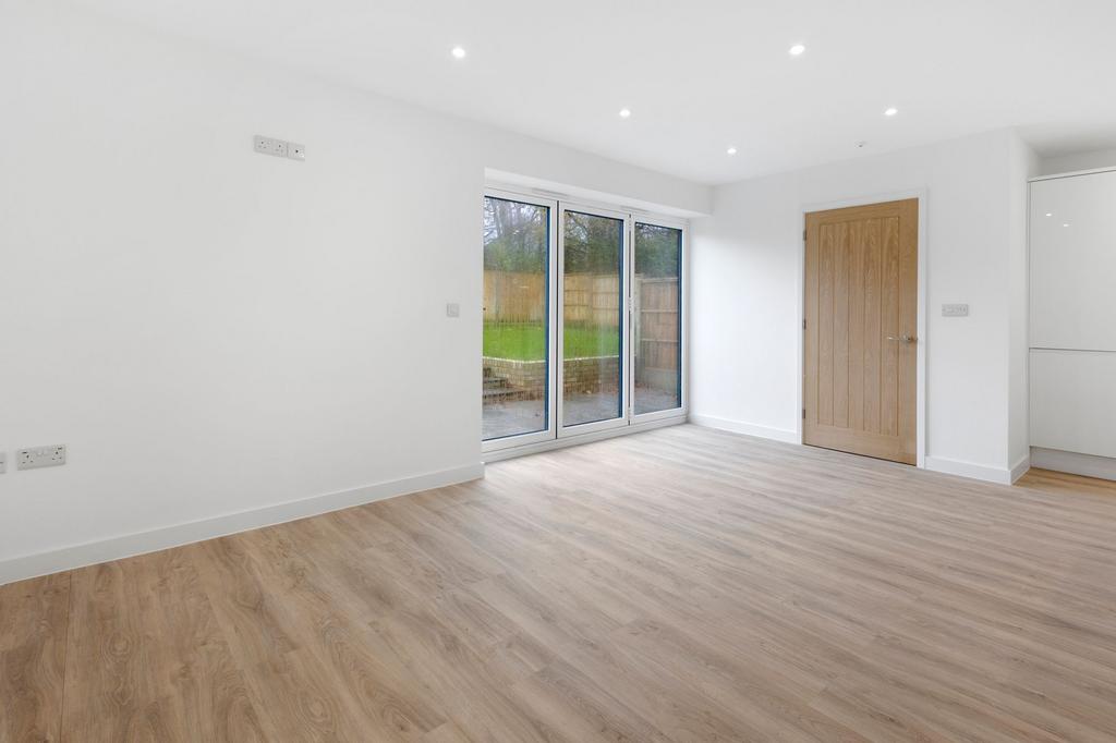 Open plan lounge kitchen diner