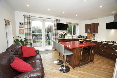 4 bedroom detached house for sale, Kilworth Drive, Lostock, Bolton