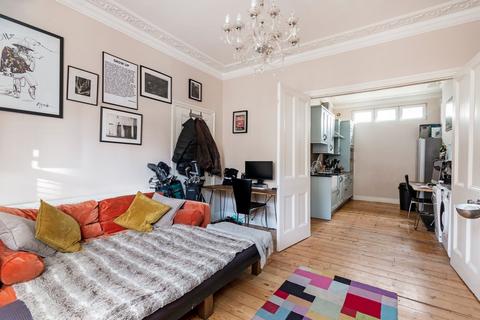 2 bedroom flat to rent, Upham Park Road, London W4