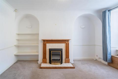 2 bedroom end of terrace house for sale, High Street, Wetherby LS23