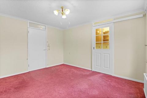 1 bedroom flat for sale, Brookside Avenue, Polegate BN26