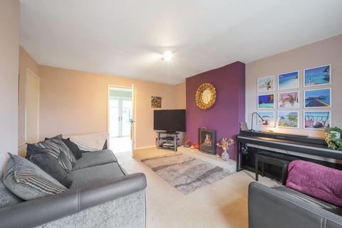 3 bedroom semi-detached house for sale, Dale Park Gardens, Cookridge, LS16