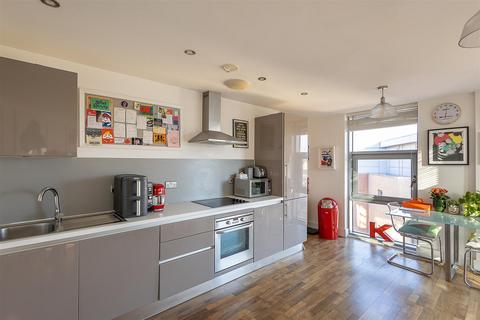 1 bedroom flat for sale, City Road, Newcastle upon Tyne