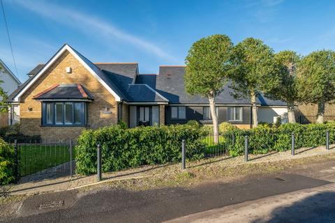 4 bedroom detached bungalow for sale, Mill Lane, Hatfield Heath, Bishop's Stortford, CM22