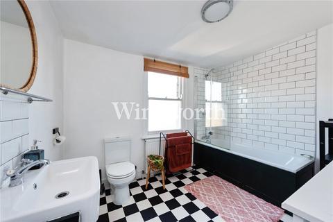 3 bedroom apartment for sale, Terront Road, London, N15