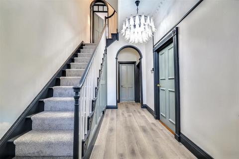 5 Castle View, Leicester, LE1 5WH
