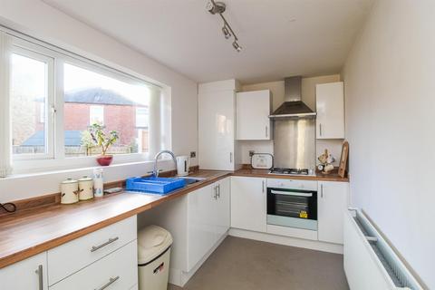 2 bedroom townhouse for sale, Wensley Street, Wakefield WF4