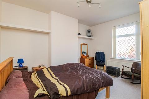 2 bedroom townhouse for sale, Wensley Street, Wakefield WF4