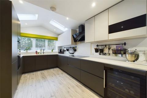 5 bedroom detached house for sale, Finchampstead Road, Finchampstead, Wokingham, Berkshire, RG40