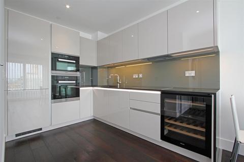 2 bedroom flat for sale, Central Avenue, London SW6