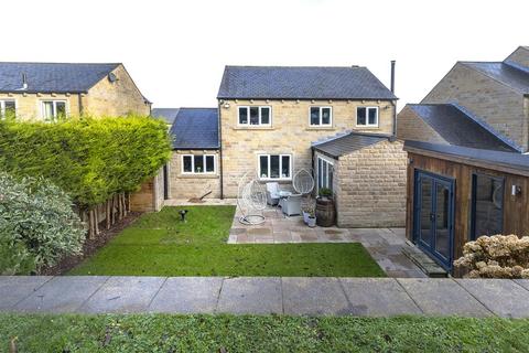 4 bedroom detached house for sale, Blacksmiths Fold, Almondbury, Huddersfield