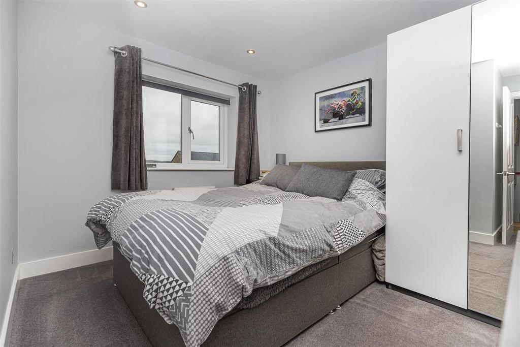 Bramleys Estate Agents - Blacksmiths Fold (43).jpg