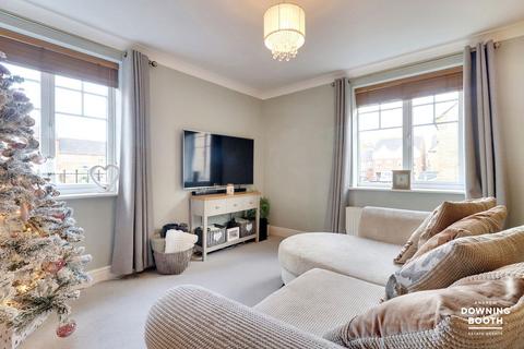 2 bedroom flat for sale, Harrington Walk, Lichfield WS13