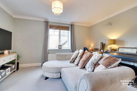 2 bedroom flat for sale, Harrington Walk, Lichfield WS13