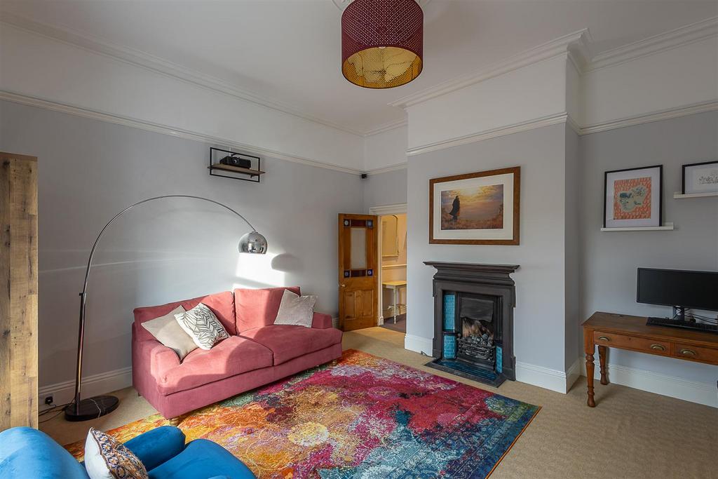 Second Reception / Bedroom