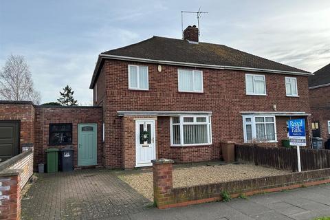 3 bedroom semi-detached house for sale, Eastern Avenue, Peterborough PE1