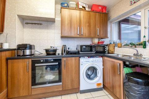 3 bedroom terraced house for sale, Court Wood Lane, CROYDON, Surrey, CR0