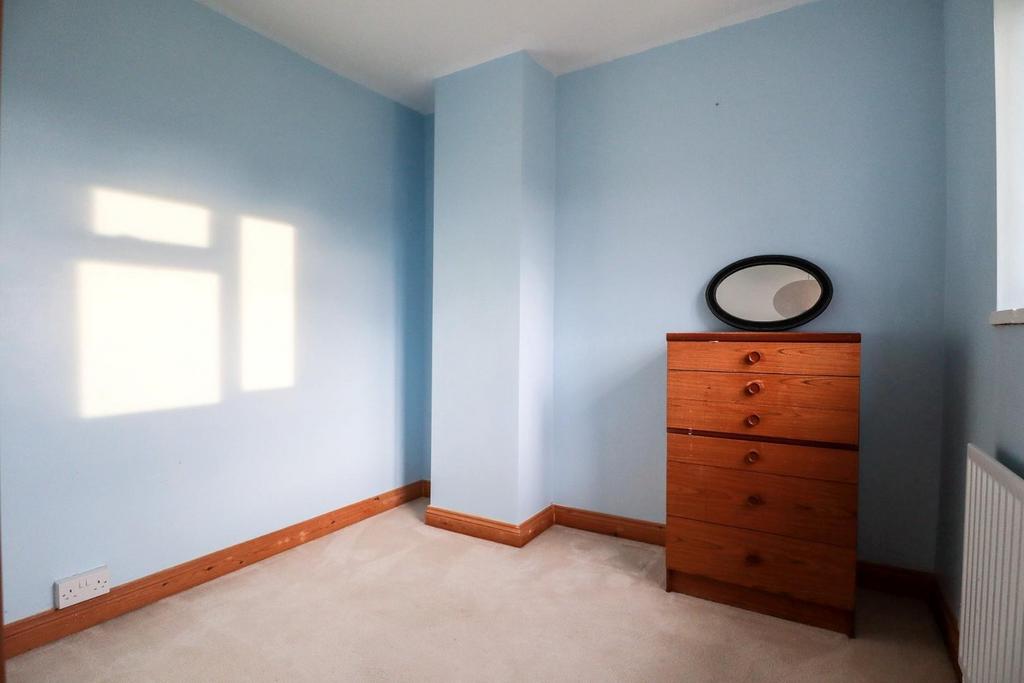 Bedroom 3.jpg